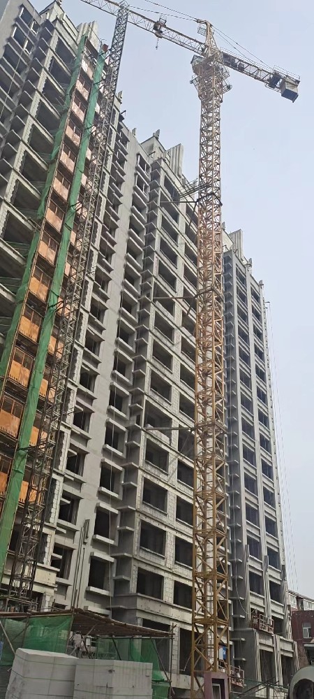 施工升降機